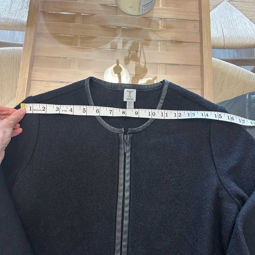 Wool Black Cardigan Women - Picture 7 of 7